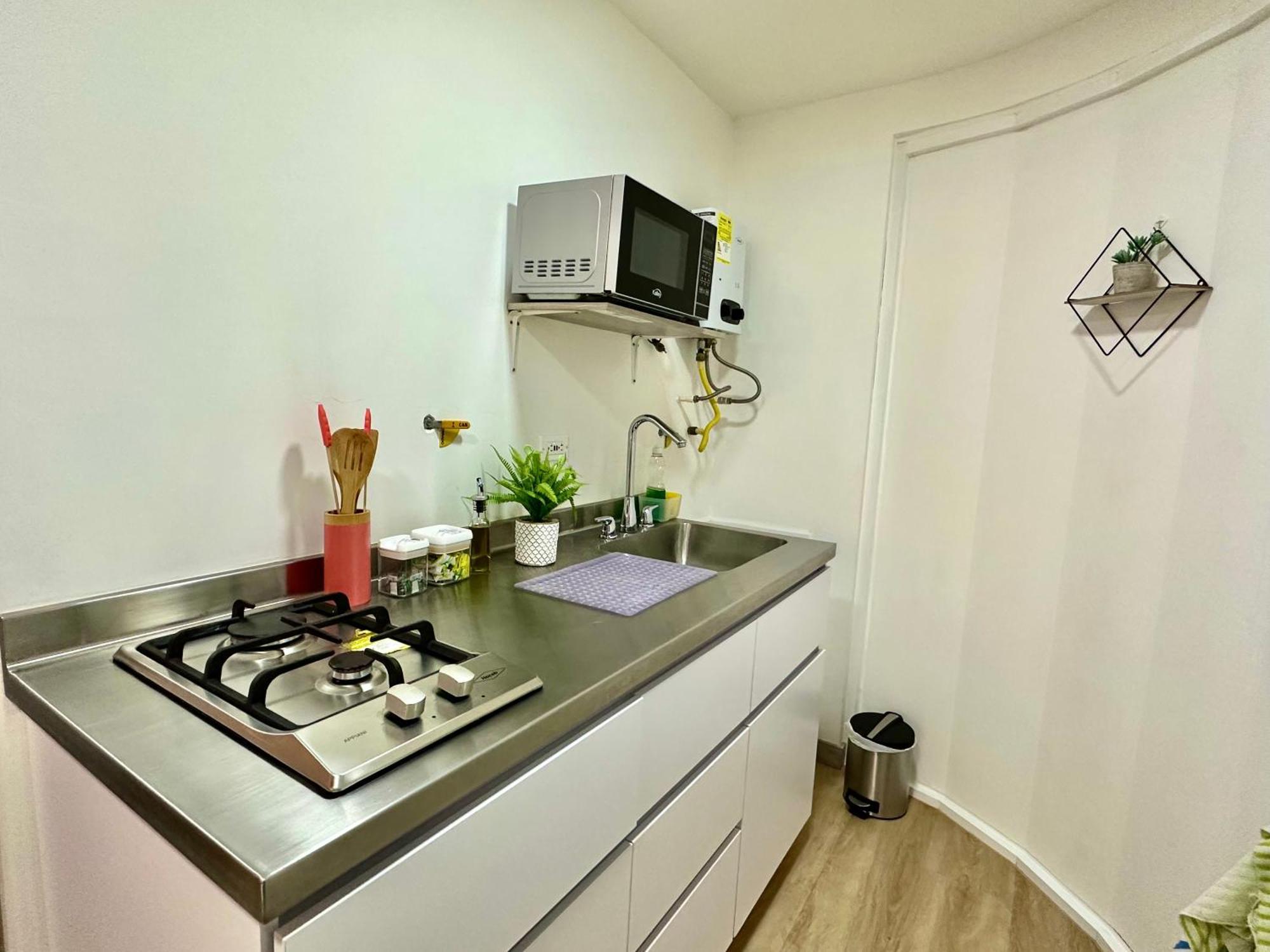 Prime Laureles Location With Air Conditioning Medellín Extérieur photo