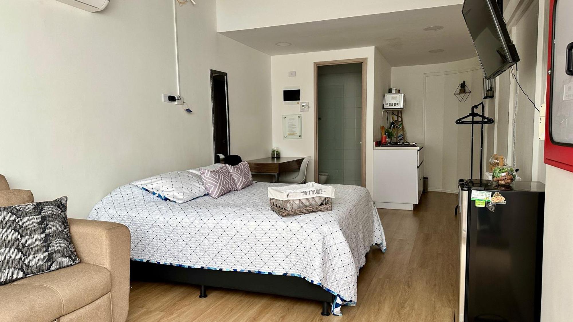 Prime Laureles Location With Air Conditioning Medellín Extérieur photo
