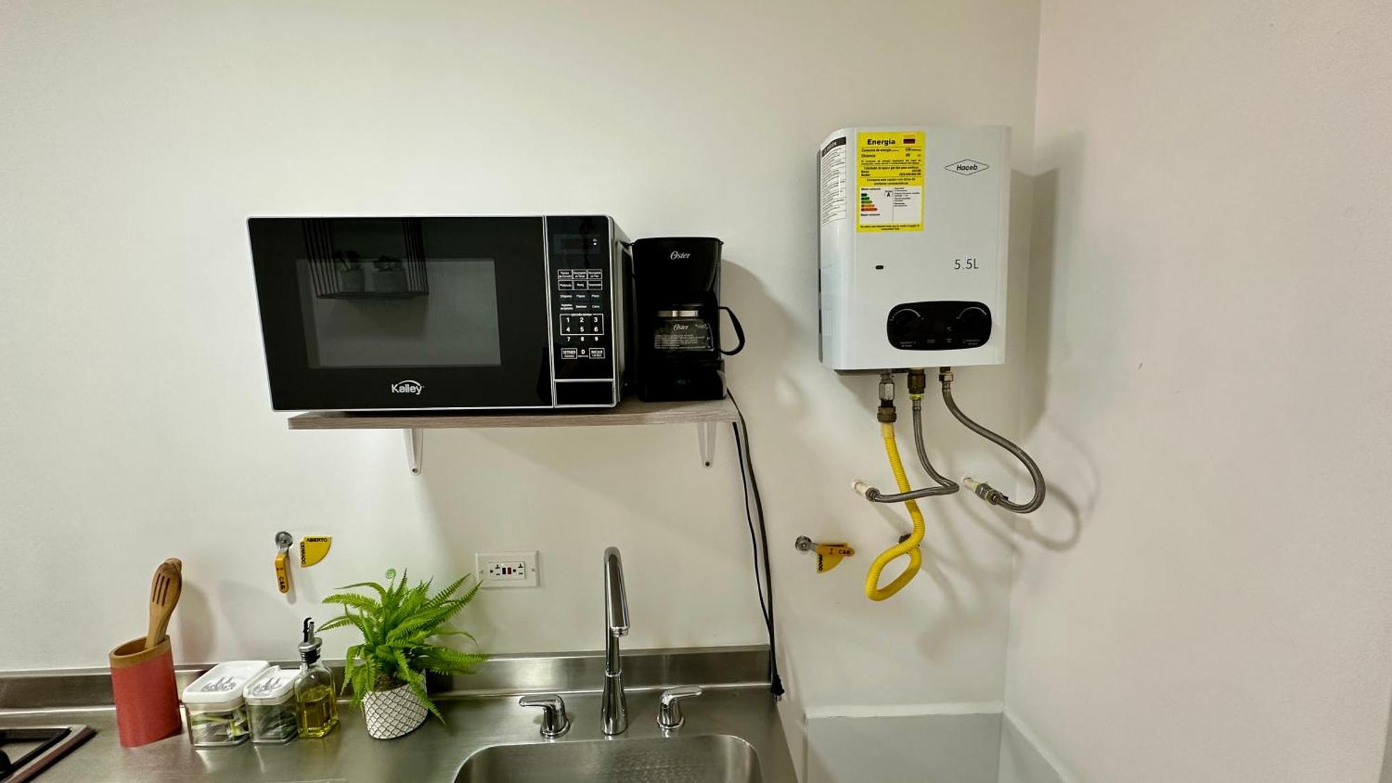 Prime Laureles Location With Air Conditioning Medellín Extérieur photo