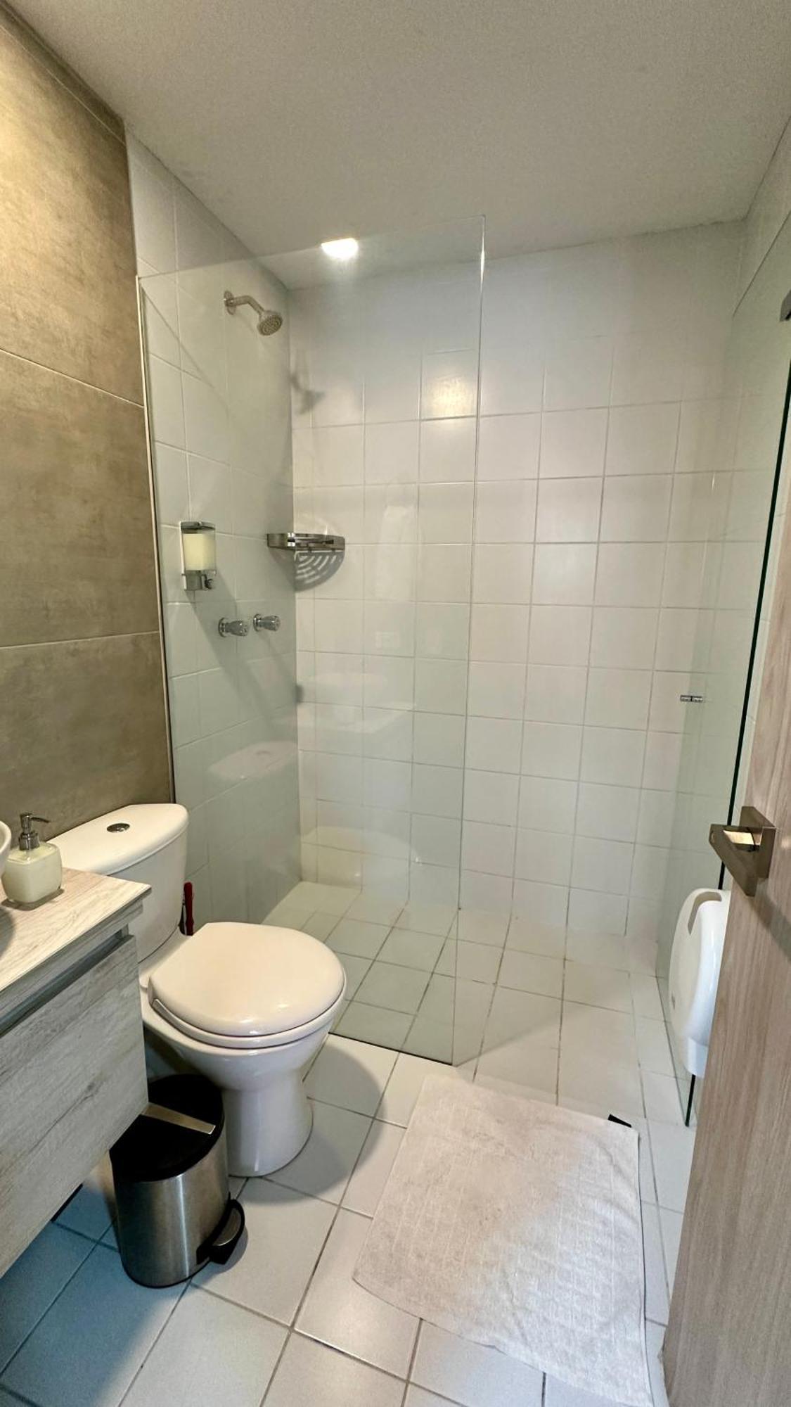 Prime Laureles Location With Air Conditioning Medellín Extérieur photo